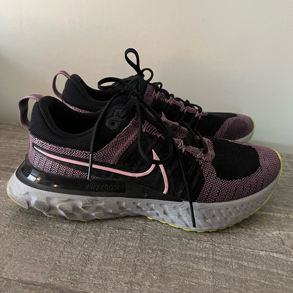 Women’s Nike React Infinity Run Flyknit2 - image 4